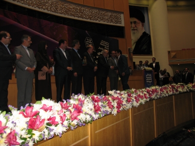 شرکت معادن احیاء سپاهان به عنوان بهره بردار نمونه لوح تقدیر گرفت-افزایش 30 درصدی تولید-کاهش قیمت تمام شده با بهبود زیر ساخت های تولید
